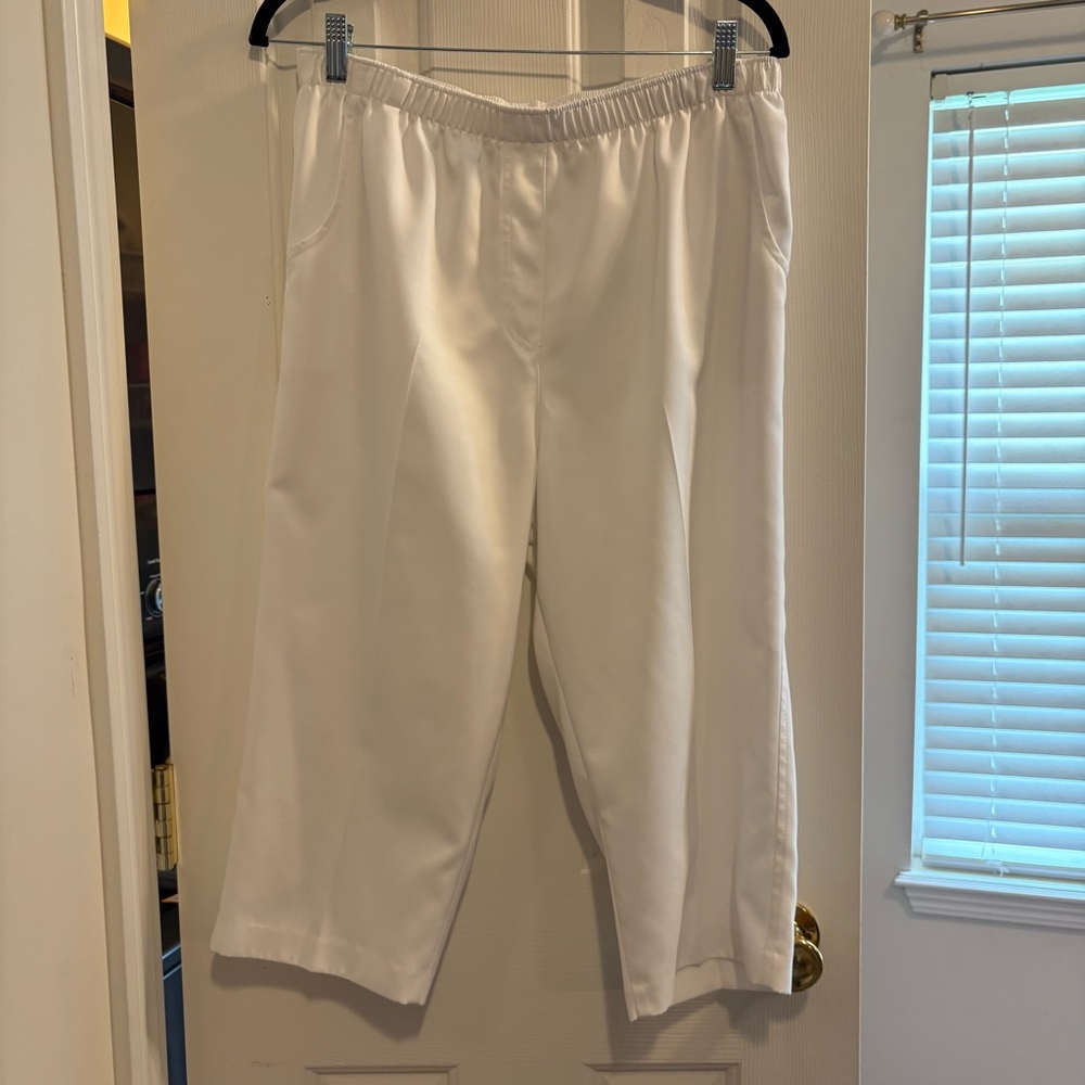 Kim Rogers Pants Womens 12P Capri Pull On Elastic Waist White